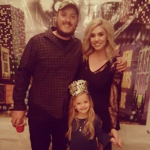 Meet your Posher, Whitney